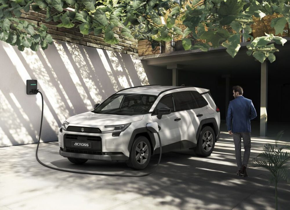 Suzuki A-Cross