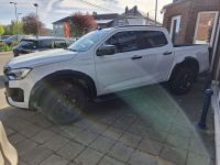 ISUZU D-MAX V-CROSS 4WD AT